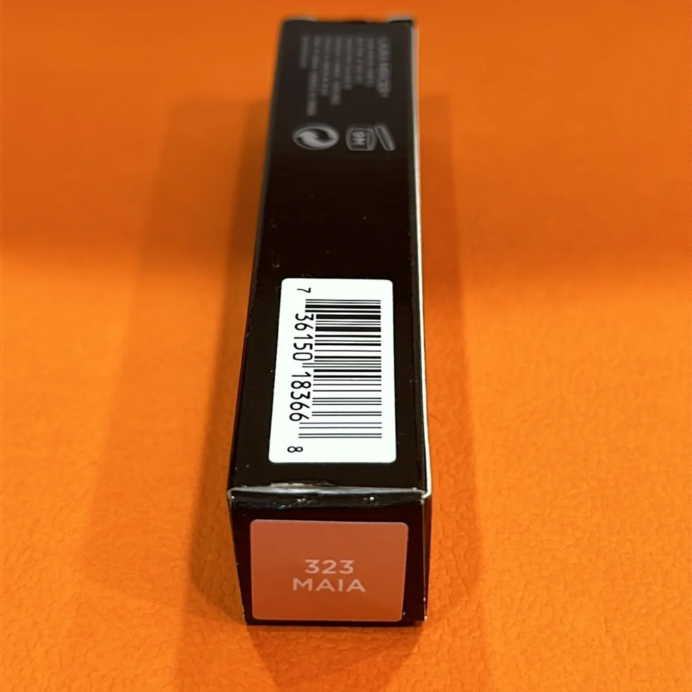 LAURA MARCIER ROUGE A LEVRES SOFT PETAL CRAYON NWT